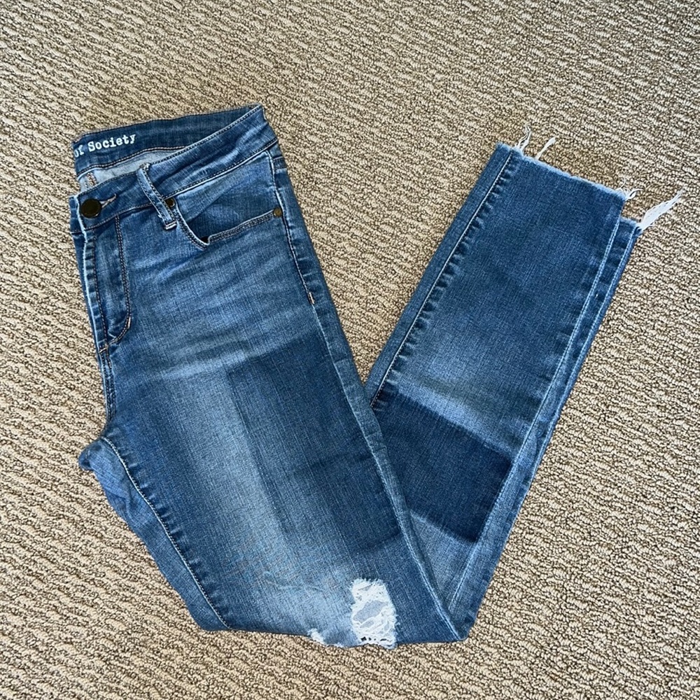 Articles of Society Skinny Jeans Size 27